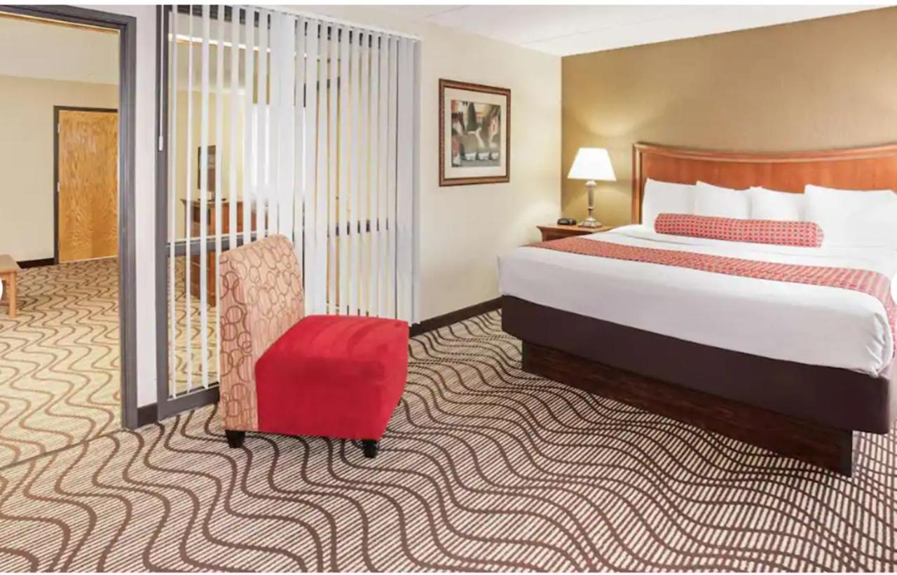 La Quinta By Wyndham Minneapolis-Минетонка Екстериор снимка